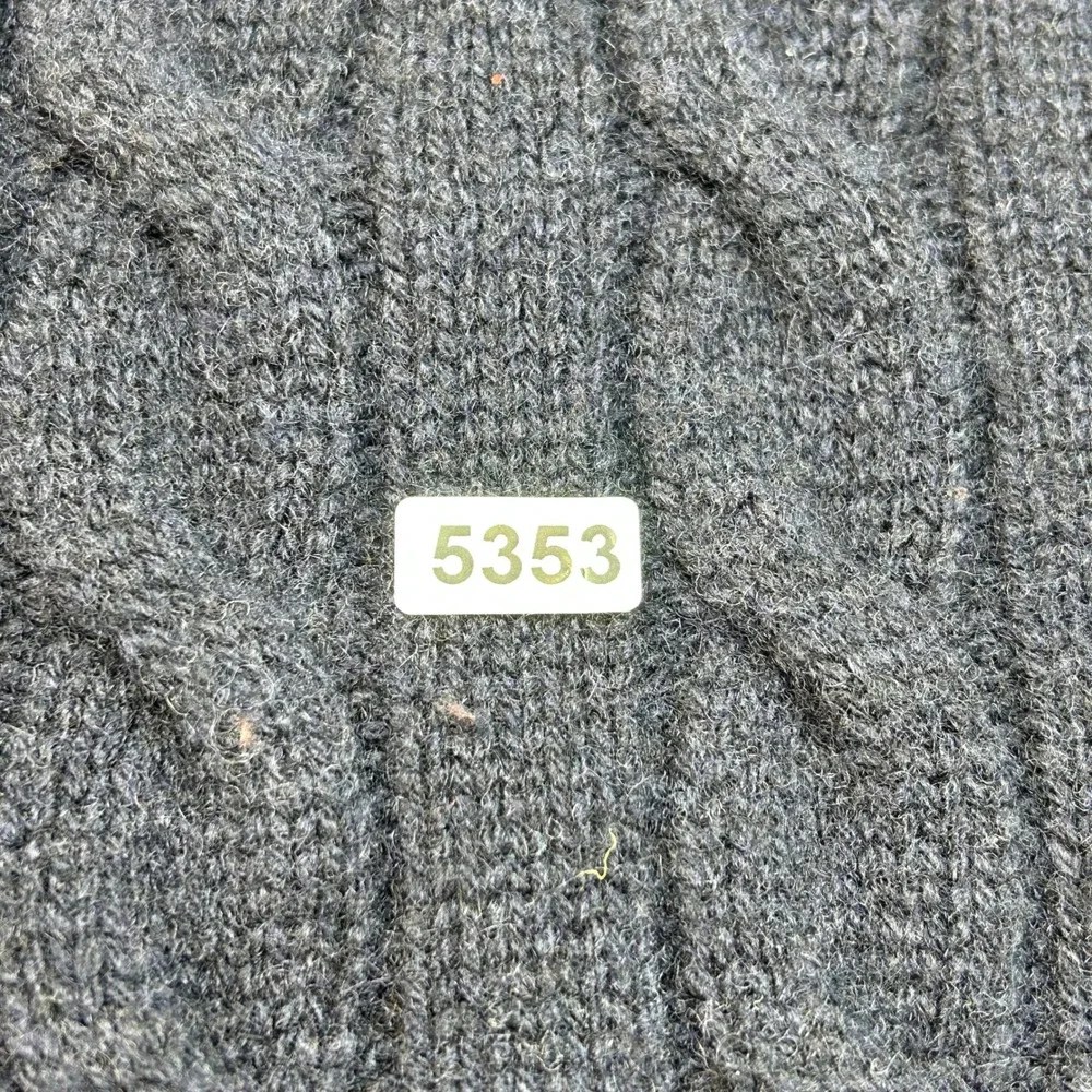 Carhartt WIP Cable Knit Fisherman Sweater Men Medium Wool Pullover Crewneck Navy